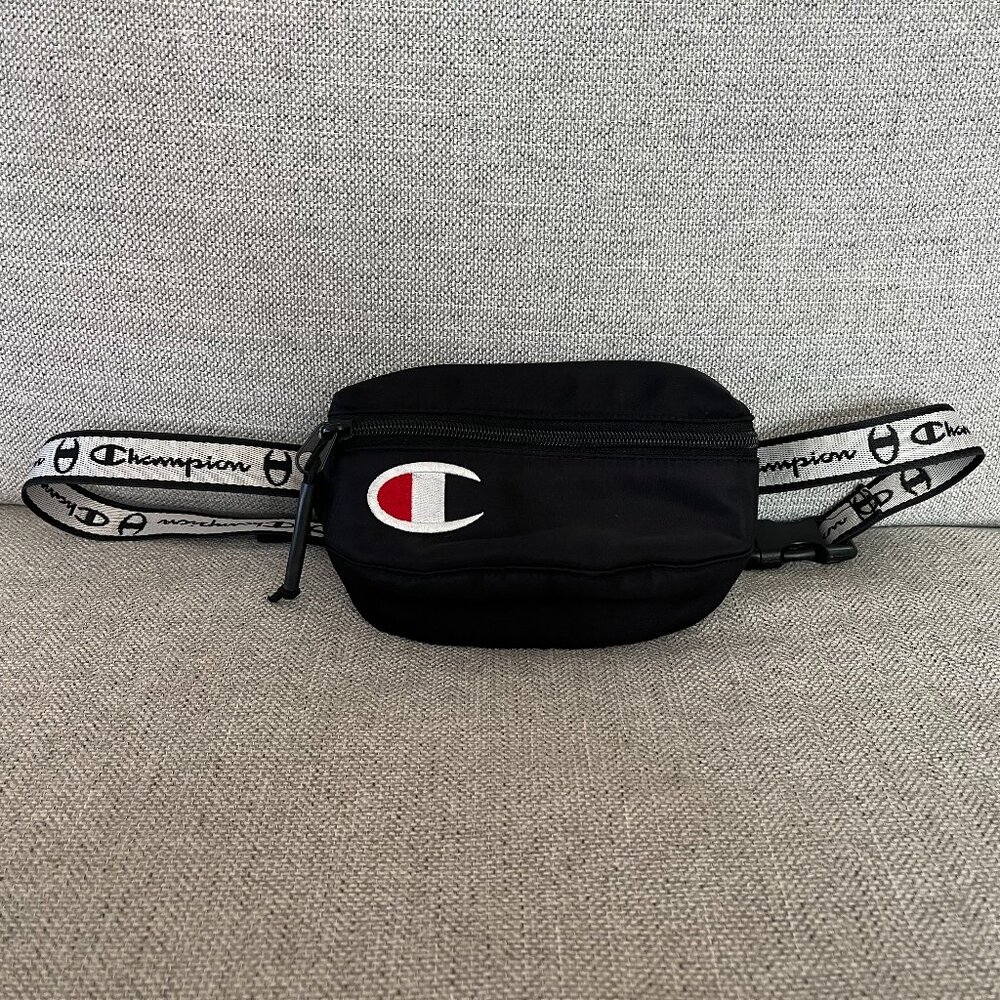 Champion Logo Waist Pack (Black)